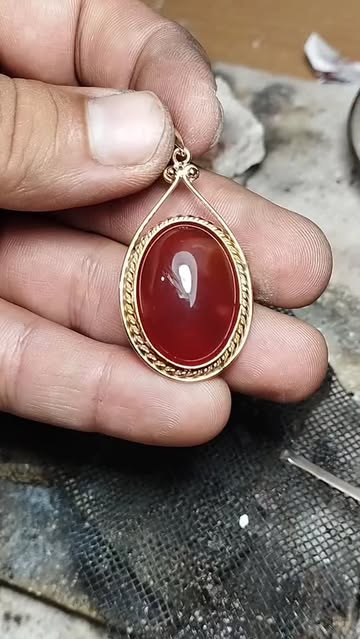 گردنبند طلا عقیق وزن ۳.۸۰۰ گرم